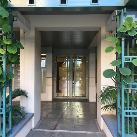 Apartment Quiet Flat Next To The